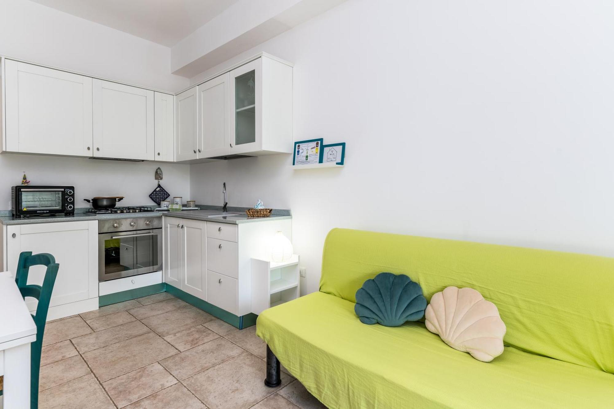 Apartment Dimore Lucalorenzo *